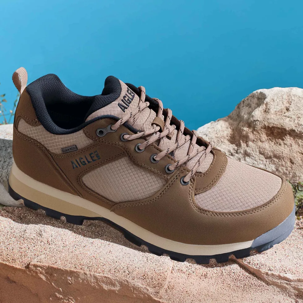Chaussures de marche Aigle
