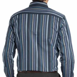 Chemise rayée amincissante