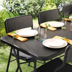 Ensemble de jardin "rotin" (1 table + 4 chaises)