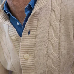 Gilet torsades boutonné