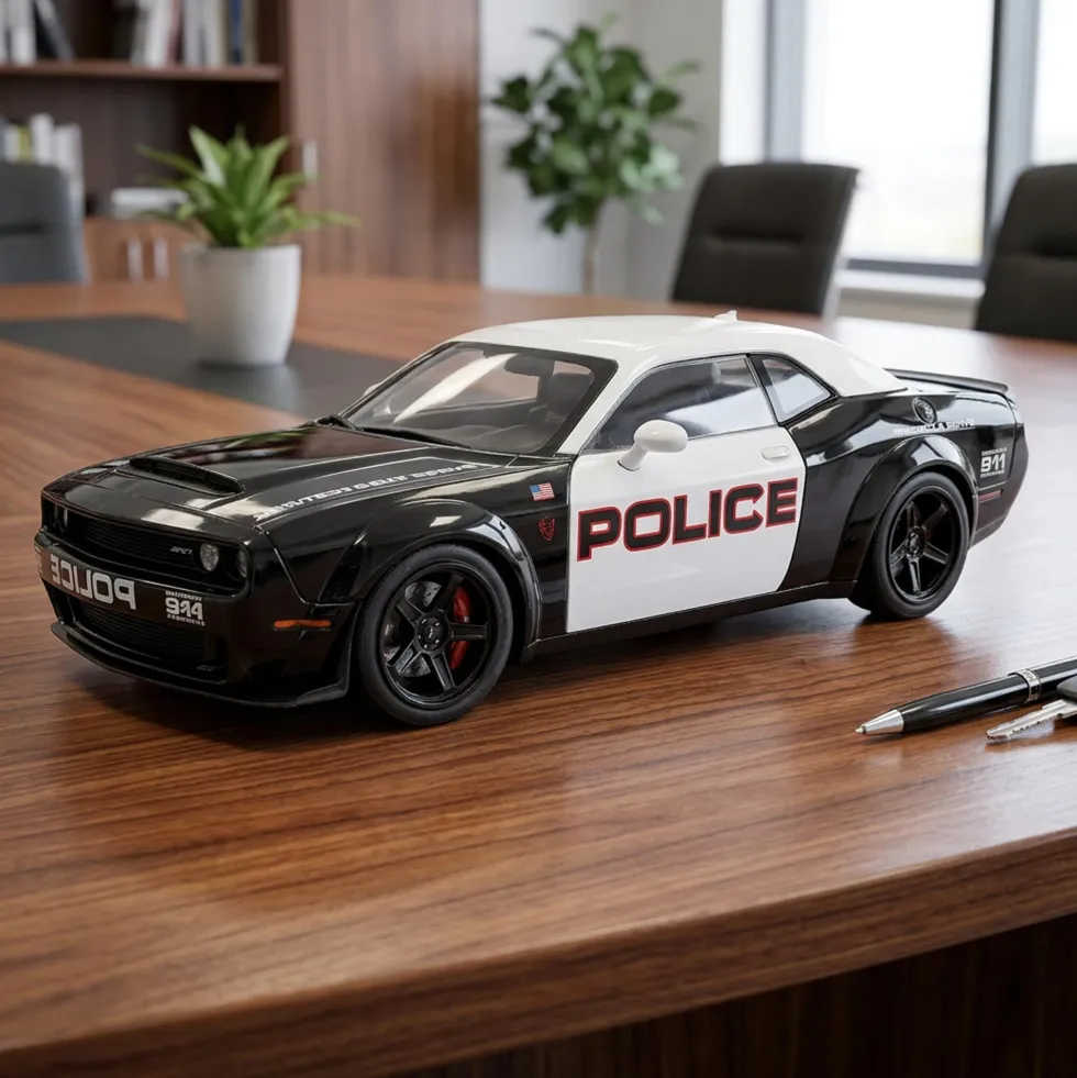 La Dodge Challenger Demon Highway Police