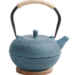 La théière en fonte traditionnelle
