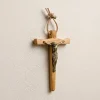 Le crucifix bois d’olivier