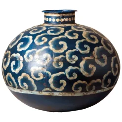 Le vase antique bleu