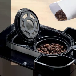 Machine à café à broyeur intégré