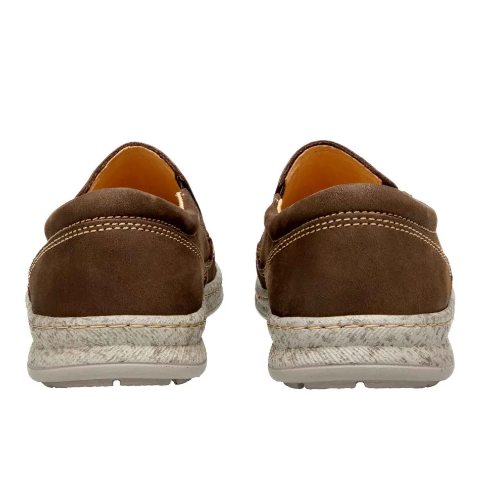Mocassins massants en cuir aéré
