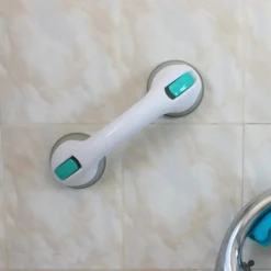 Poignée sécurité salle de bains