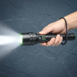 Torche rechargeable 10.000 lumens